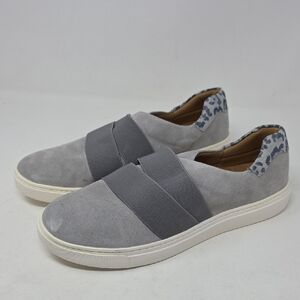 Comfortiva Tamyra  Gray Suede  and White Casual Sneakers Women's Size 11W.